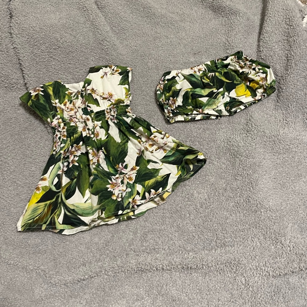 Dolce & Gabanna Infant dress